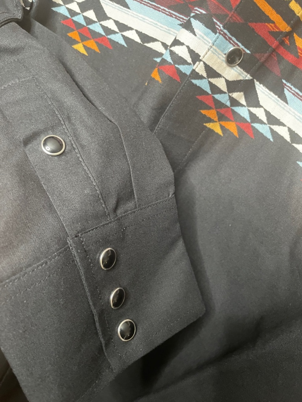 PANHANDLE SLIM MEN'S SOUTHWESTERN BORDER LONG SLEEVE SNAP WESTERN SHIRT - Picture 12 of 12
